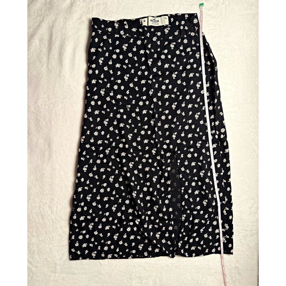 Hollister Women’s Black White Floral Skirt